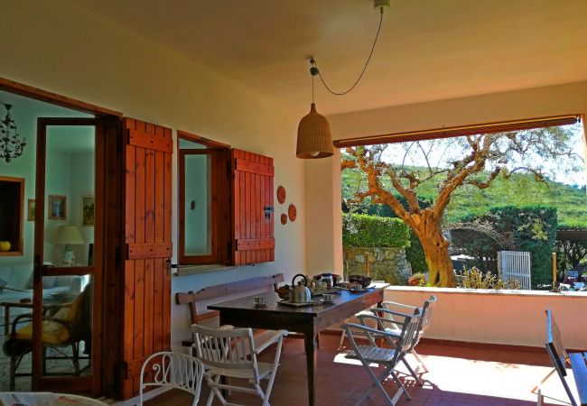 Villa in Sperlonga - Villa Galatea Sperlongaresort Villa in Sperlonga - Villa Galatea Sperlongaresort
