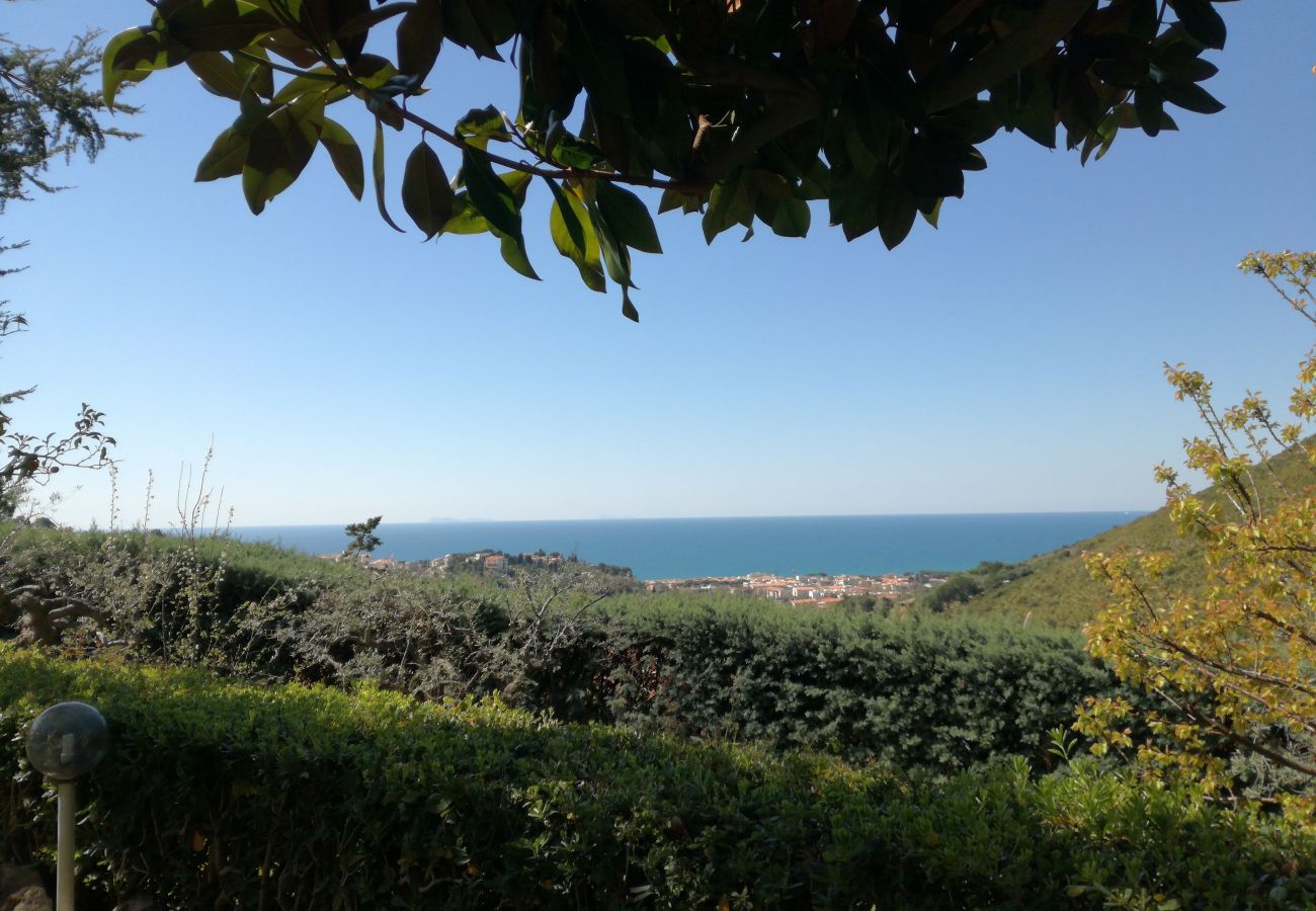 Villa in Sperlonga - Villa Galatea Sperlongaresort Villa in Sperlonga - Villa Galatea Sperlongaresort