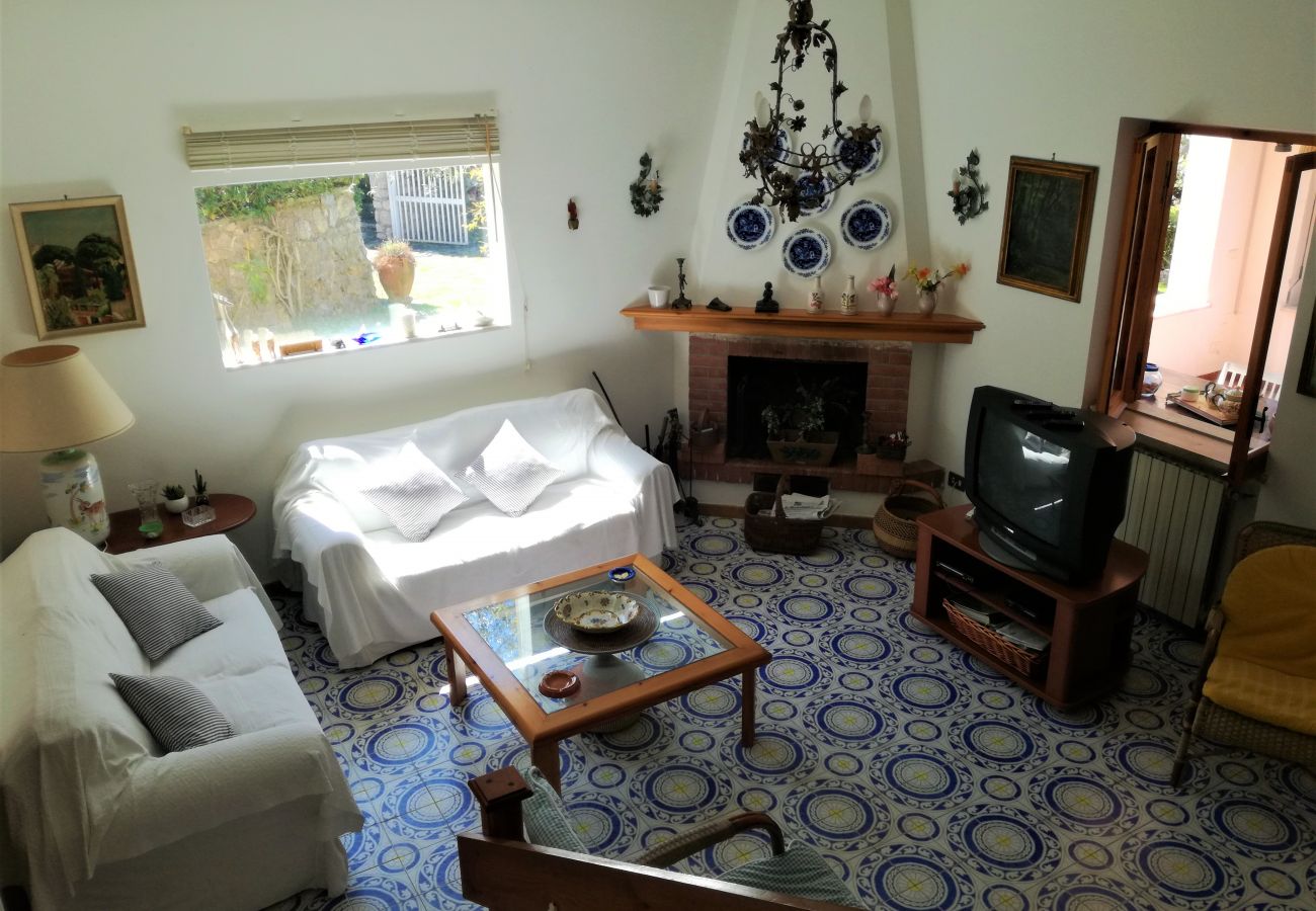 Villa in Sperlonga - Villa Galatea Sperlongaresort Villa in Sperlonga - Villa Galatea Sperlongaresort