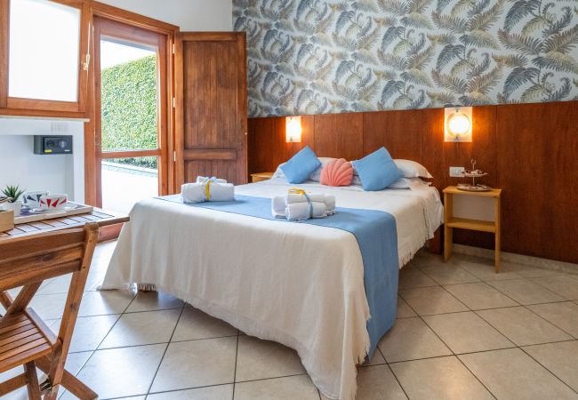 Rent by room in Sperlonga - Fiordaliso room Sperlongaresort Rent by room in Sperlonga - Fiordaliso room Sperlongaresort