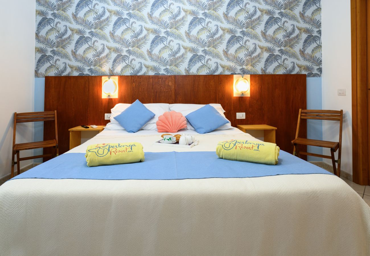 Rent by room in Sperlonga - Fiordaliso room Sperlongaresort