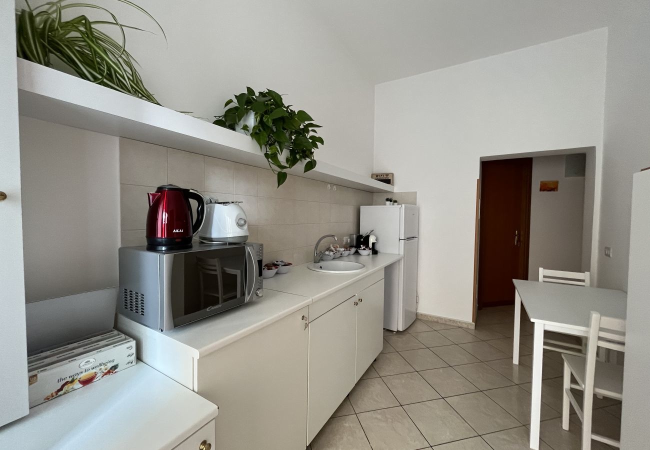 Rent by room in Sperlonga - Glicine room Sperlongaresort