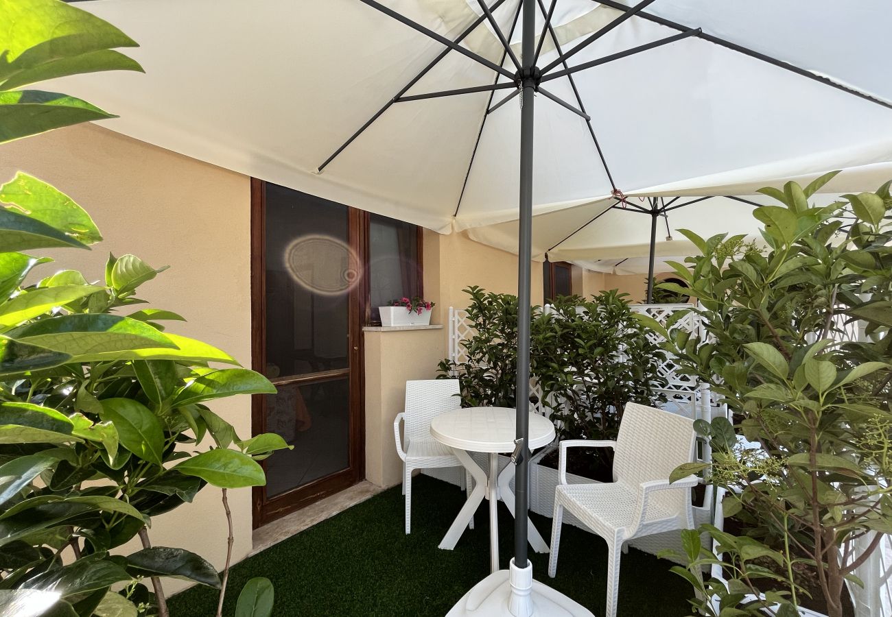 Rent by room in Sperlonga - Glicine room Sperlongaresort